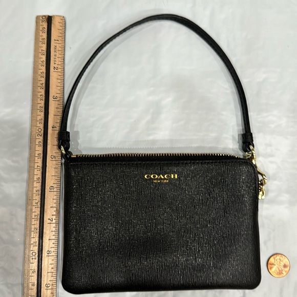 Coach mini wristlet.  6” x 4” used a couple times. - Picture 4 of 8